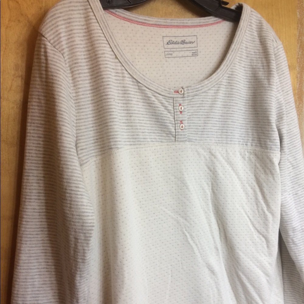 Eddie Bauer lounge/sleep shirt EUC